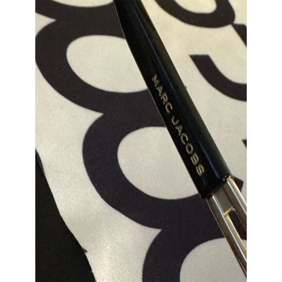 Marc Jacobs Unisex Square Sunglasses Black Gradient Lens UV400 - Picture 7 of 14